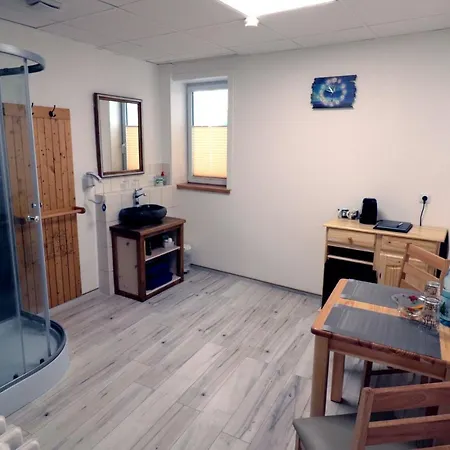 Gaestezimmer Zum Rotem Karpfen