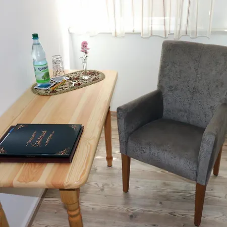 Gaestezimmer Zum Rotem Karpfen Affittacamere Erfurt