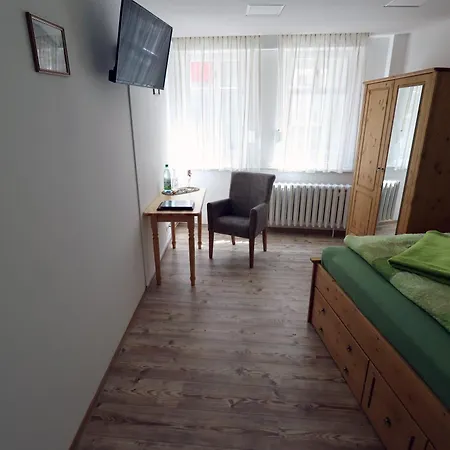 Vendégház Gaestezimmer Zum Rotem Karpfen Erfurt