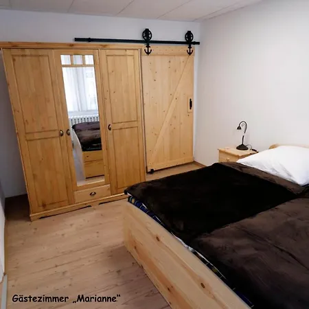 게스트하우스 Gaestezimmer Zum Rotem Karpfen