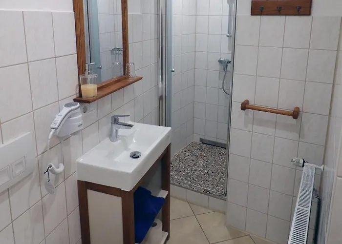 Gästezimmer Zum Rotem Karpfen *