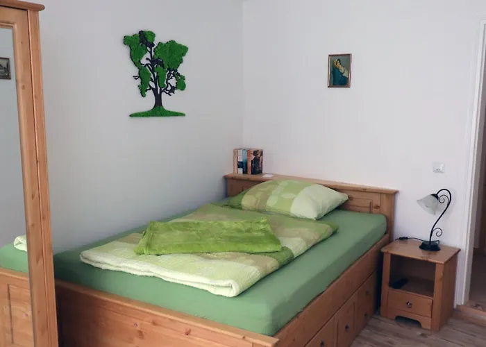 Gaestezimmer Zum Rotem Karpfen * 에르푸르트