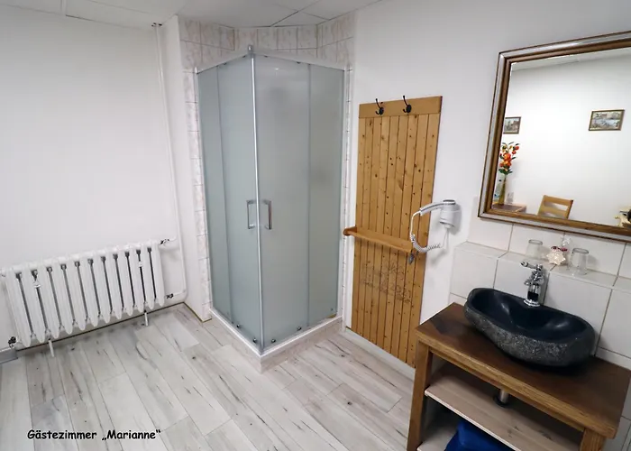 Gästezimmer Zum Rotem Karpfen * Erfurt